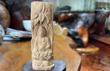 tượng trầm hương